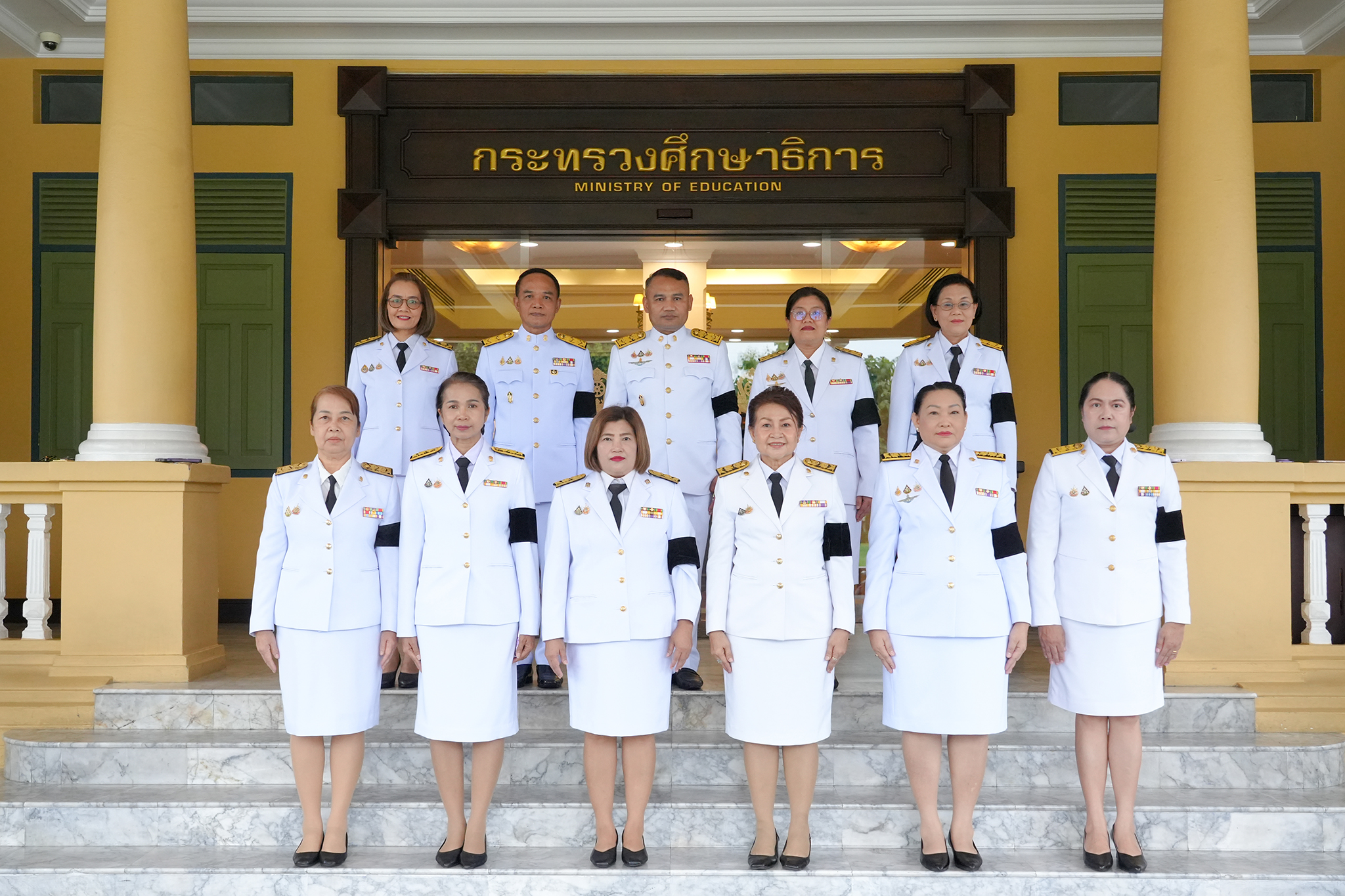 ศธจ.นครราชสีมา ร่วมผลัดเวรเฝ้าฯ ในพระพิธีธรรมสวดพระอภิธรรมพระศพ สมเด็จพระเจ้าลูกเธอ เจ้าฟ้าพัชรกิติยาภาฯ