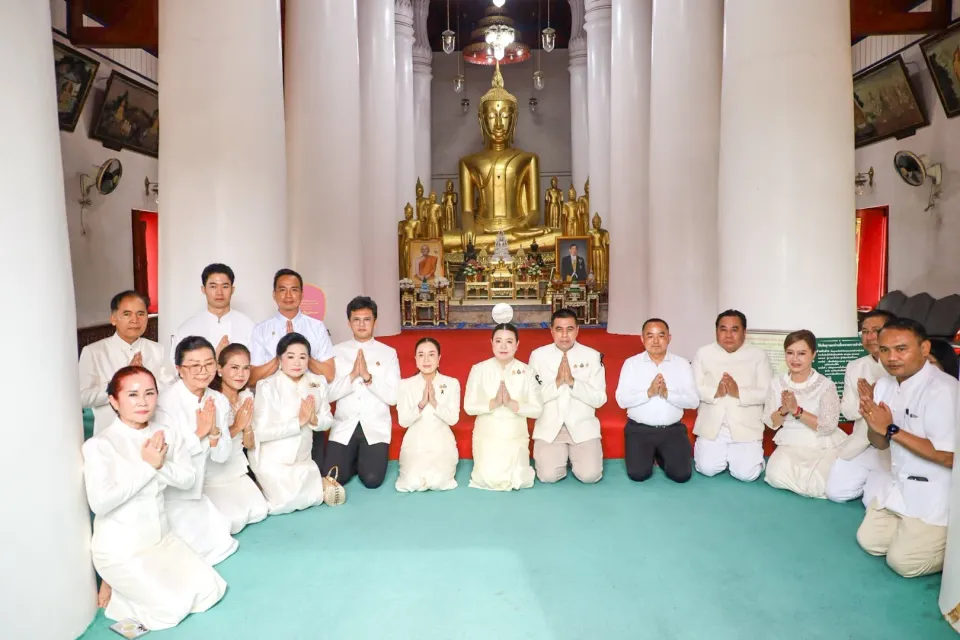 ภาพประกอบข่าว ศธจ.นครราชสีมา ร่วมกิจกรรมวันสำคัญทางพระพุทธศาสนา โครงการ “เข้าพรรษา ผู้ว่าฯ โคราชพาทำบุญ”
