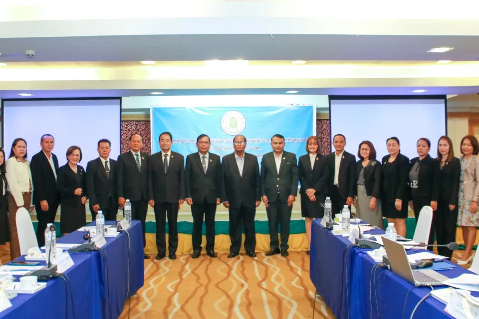 ภาพประกอบข่าว ศธจ.นครราชสีมา ประชุมจัดทำเครื่องมือเพื่อติดตามการขับเคลื่อนแผนพัฒนาการศึกษาจังหวัดนครราช…