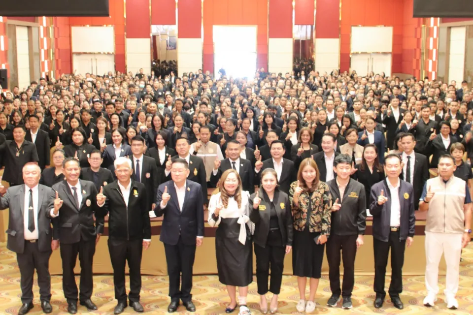 ภาพประกอบข่าว ศธจ.นครราชสีมา ร่วมให้การต้อนรับ รมว.ศธ. เปิดโครงการ “พัฒนาครูนวัตกร” สกร.นครราชสีมา