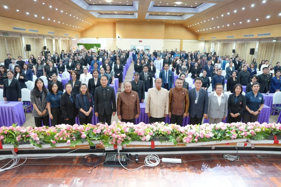 ภาพประกอบข่าว ศธจ.นครราชสีมา ร่วมยกย่องเชิดชูเกียรติครูและบุคลากรทางการศึกษาผู้ได้รับรางวัล “ครูดีศรี…