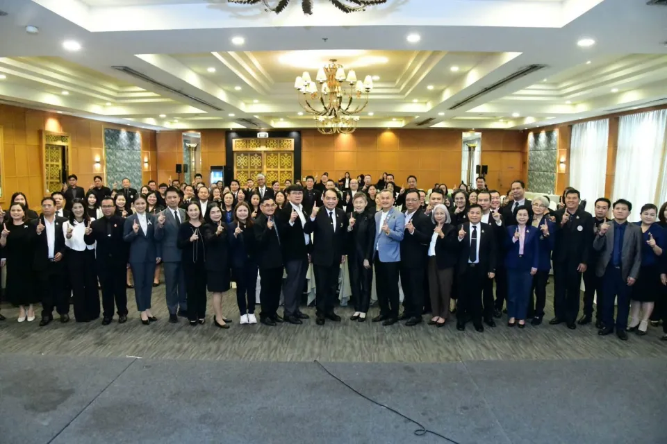 ภาพประกอบข่าว ศธจ.นครราชสีมา ร่วมประชุมติดตามผลการดำเนินงาน ตามนโยบาย All for Education…