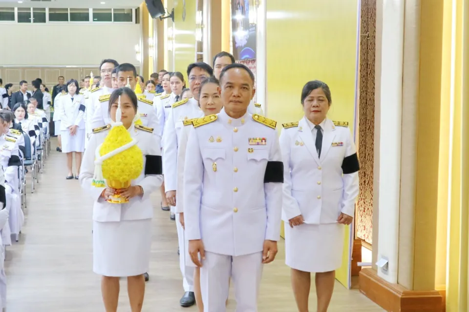 ภาพประกอบข่าว ศธจ.นครราชสีมา ร่วมประกอบพิธี “วันพระบิดาแห่งฝนหลวง” ประจำปี 2568