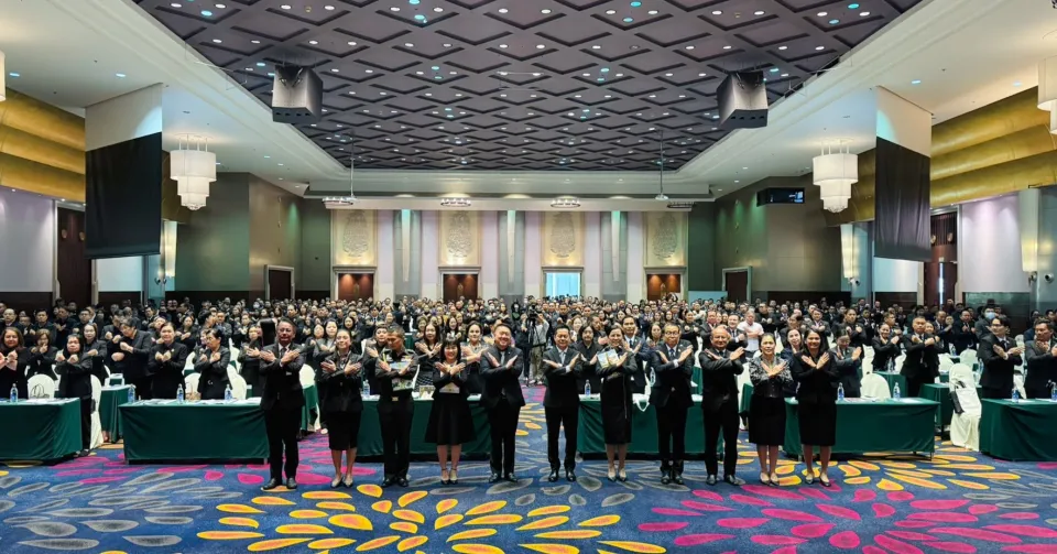 ภาพประกอบข่าว ศธจ.นครราชสีมา ร่วมการประชุมชี้แจงแนวทางขับเคลื่อนกิจกรรม 6 สัปดาห์ประชาธิปไตย