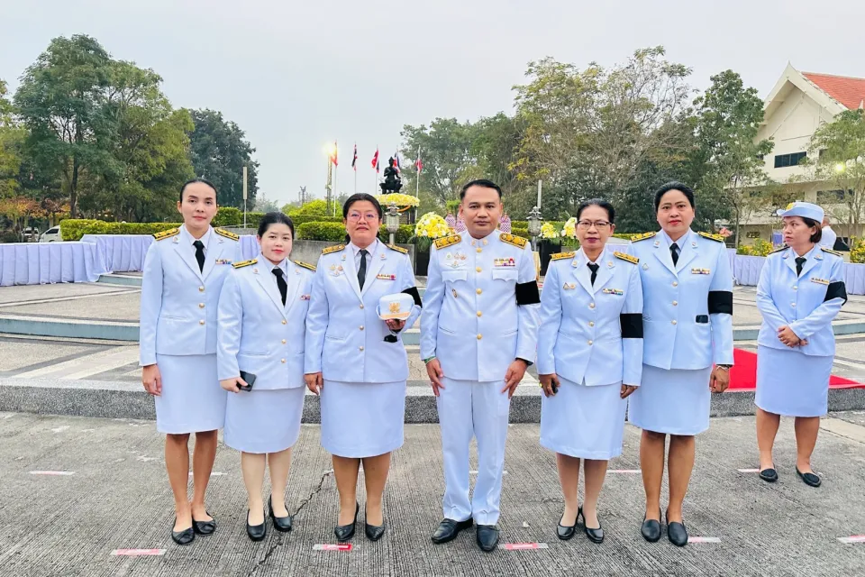 ภาพประกอบข่าว ศธจ.นครราชสีมา ร่วมพิธีเจริญพระพุทธมนต์และทำบุญตักบาตร เนื่องในวันพ่อขุนรามคำแหงมหาราช…